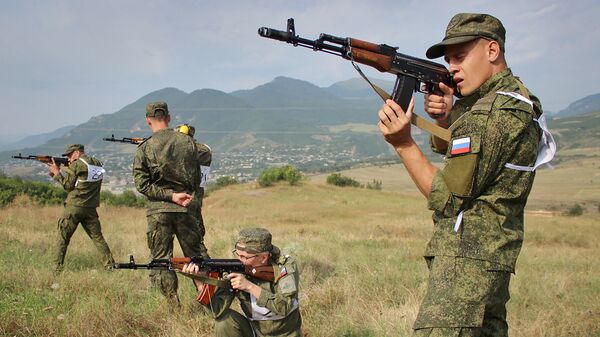 В Армении в международном конкурсе «Воин содружества-2018» определился самый меткий участник на этапе «Снайпер» - Sputnik Армения