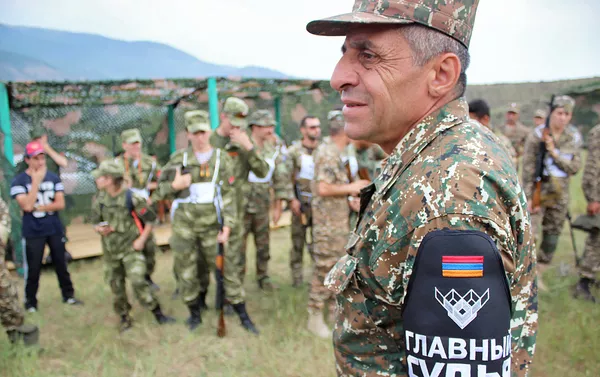 В Армении в международном конкурсе «Воин содружества-2018» определился самый меткий участник на этапе «Снайпер» В Армении в международном конкурсе «Воин содружества-2018» определился самый меткий участник на этапе «Снайпер» - Sputnik Армения