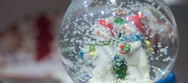 Новогодние игрушки. Новый год Новогодние игрушки. Новый год - Sputnik Արմենիա