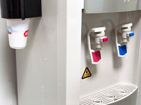 Диспенсер для воды - Sputnik Армения