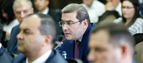 Председатель КГД Давид Ананян на заседании правительства Армении (2 августа 2018). Еревaн - Sputnik Արմենիա