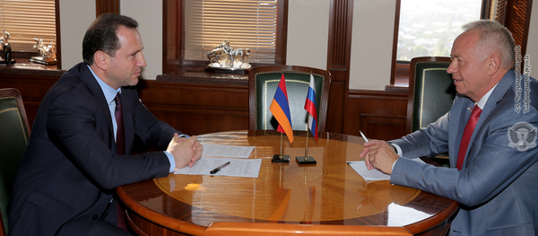 Давид Тоноян и Александр Фомин - Sputnik Армения