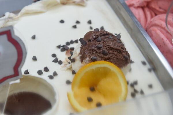 Итальянское мороженое Sorriso Gelato в Еревaне - Sputnik Армения