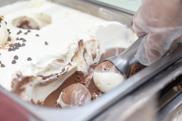 Итальянское мороженое Sorriso Gelato в Еревaне Итальянское мороженое Sorriso Gelato в Еревaне - Sputnik Արմենիա