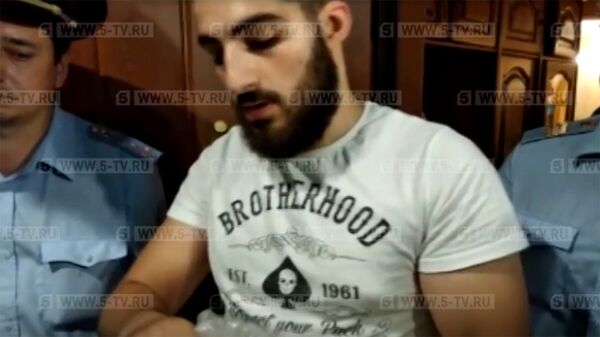 Эксклюзивное видео из квартиры, где три сестры убили отца - Sputnik Армения