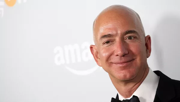 Генеральный директор Amazon.com, Inc. Джефф Безос во время Amazon Emmy Award (18 сентября 2016). Западный Голливуд, Калифорния - Sputnik Армения