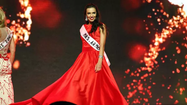 Анна Демирханян представила Армению на конкурсе Mrs. Globe 2015 - Sputnik Армения
