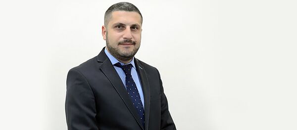 Заместитель министра транспорта, связи и информационных технологий Армении Армен Памбухчян Заместитель министра транспорта, связи и информационных технологий Армении Армен Памбухчян - Sputnik Արմենիա