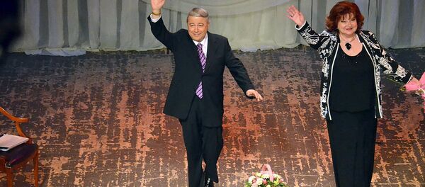 Вечер юмора Евгения Петросяна и Елены Степаненко (22 февраля 2015). Москвa - Sputnik Армения