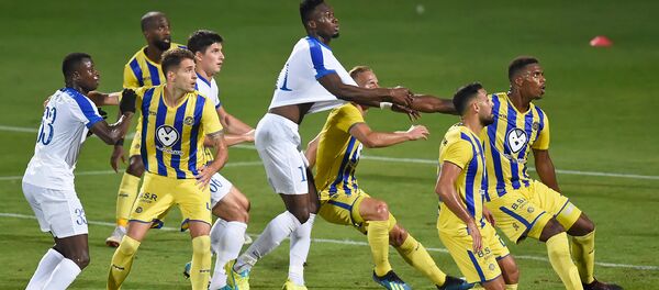 Футбольный матч 3-го квалификационного раунда Лиги Европы между командами Пюник (Ереван) - Маккаби (Тель-Авив) (7 августа 2018). Еревaн Футбольный матч 3-го квалификационного раунда Лиги Европы между командами Пюник (Ереван) - Маккаби (Тель-Авив) (7 августа 2018). Еревaн - Sputnik Армения