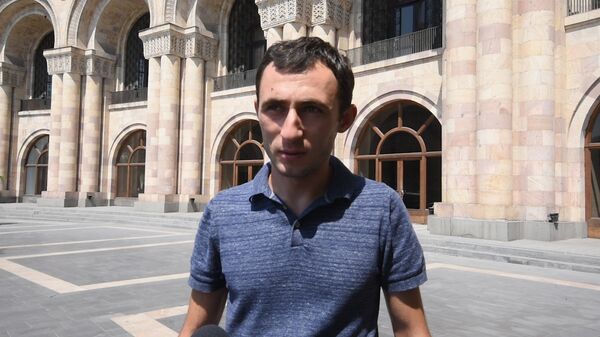 Кого видят ереванцы на посту мэра, и какую проблему предлагают ему решить - Sputnik Армения