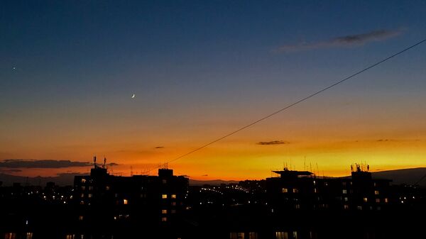 Вечерние цвета Еревана - Sputnik Արմենիա
