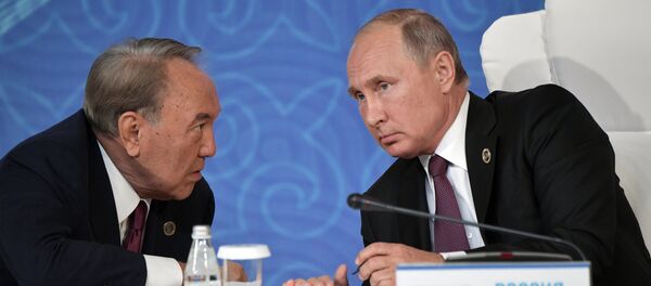 Президент РФ Владимир Путин и президент Казахстана Нурсултан Назарбаев - Sputnik Армения