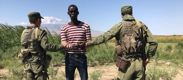 Российские пограничники задержали мужчину, который незаконно пересек армяно-турецкую государственную границу - Sputnik Армения