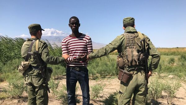 Российские пограничники задержали мужчину, который незаконно пересек армяно-турецкую государственную границу - Sputnik Արմենիա