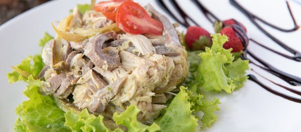 Салат с горчичным соусом - Sputnik Армения