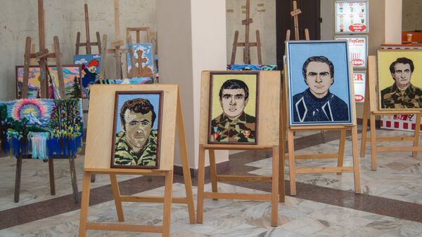 Выставка, посвященная пропавшим без вести в ходе Карабахского конфликта - Sputnik Армения