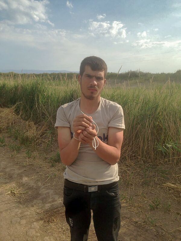 Задержанный нарушитель государственной границы Армении - Sputnik Армения