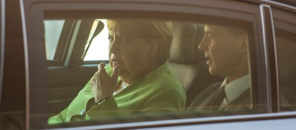 Канцлер Германии Ангела Меркель прибыла в Ереван (24 августа 2018). Аэропорт Звартноц - Sputnik Армения