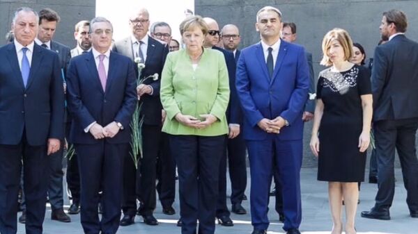 Ангела Меркель опубликовала сториз в Instagram по визиту в Ереван  - Sputnik Армения