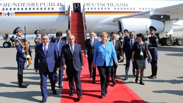 Канцлер Германии Ангела Меркель прибыла с визитом в Азербайджан - Sputnik Արմենիա
