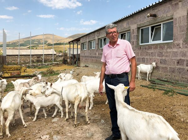 Бизнесмен Артур Степанян Бизнесмен Артур Степанян - Sputnik Արմենիա