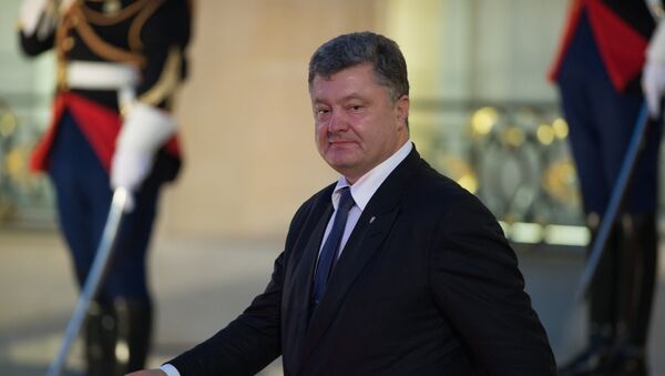 Президент Украины Петр Порошенко после окончания встречи лидеров Нормандской четверки в Париже - Sputnik Արմենիա