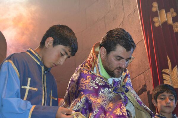 Иерей Вирап Казарян Иерей Вирап Казарян - Sputnik Армения