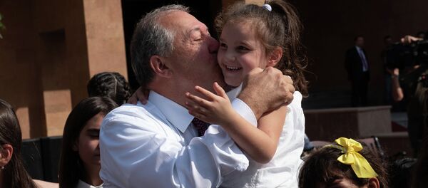 1 сентября в президентской резиденции 1 сентября в президентской резиденции - Sputnik Արմենիա