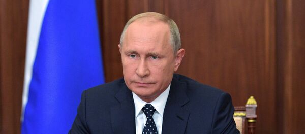 Президент РФ Владимир Путин - Sputnik Армения