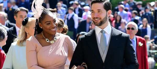 Супруги Алексис Оганян и Серена Уильямс на свадьбе Принца Гарри и Меган Маркл (19 мая 2018). Виндзор, Великобритания Супруги Алексис Оганян и Серена Уильямс на свадьбе Принца Гарри и Меган Маркл (19 мая 2018). Виндзор, Великобритания - Sputnik Армения