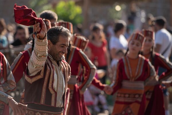 Фестиваль вина и культуры в Аштараке - Sputnik Армения