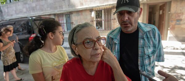 Беженцы из Турции Талин, Эбруи и Камер Симэ - Sputnik Արմենիա