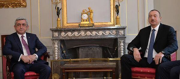 Встреча президентов Армении и Азербайджана Сержа Саргсяна и Ильхама Алиева Встреча президентов Армении и Азербайджана Сержа Саргсяна и Ильхама Алиева - Sputnik Արմենիա