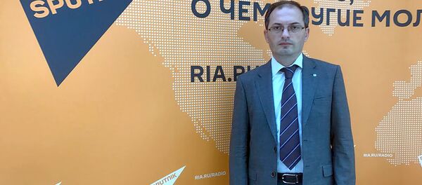 Заместитель председателя Центрального Банка Армении Вахтанг Абрамян Заместитель председателя Центрального Банка Армении Вахтанг Абрамян - Sputnik Արմենիա