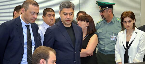 Глава СНБ Артур Ванецян и секретарь СБ Армен Григорян проверили техническую насыщенность системмы безопасности аэропорта Звартноц (8 сентября 2018). Еревaн - Sputnik Արմենիա