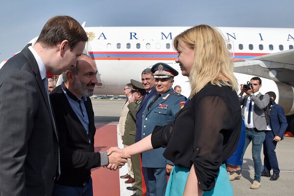 Премьер-министр Армении Никол Пашинян прибыл в Россию (8 сентября 2018). Москвa - Sputnik Армения