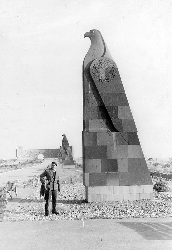 Рафаел Исраелян в Сардарапате - Sputnik Արմենիա