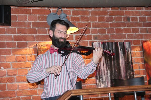 Скрипач Паргев Симонян - Sputnik Армения