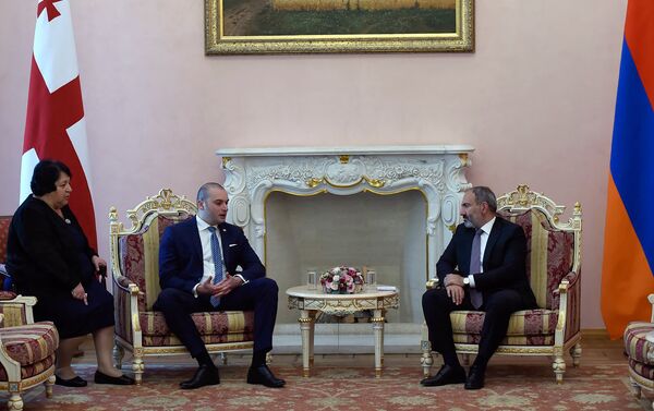 Встреча премьер-министра Армении Никола Пашиняна с премьер-министром Грузии Мамукой Бахтадзе - Sputnik Армения