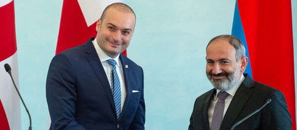 Встреча премьер-министра Армении Никола Пашиняна и премьер-министра Грузии Мамуки Бахтадзе (10 сентября 2018). Еревaн Встреча премьер-министра Армении Никола Пашиняна и премьер-министра Грузии Мамуки Бахтадзе (10 сентября 2018). Еревaн - Sputnik Արմենիա