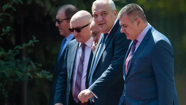 Чрезвычайный и Полномочный посол Армении в Грузии Рубен Садоян во время официального визита в Армению премьер-министра Грузии (10 сентября 2018). Еревaн - Sputnik Армения