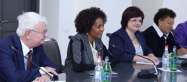 Генеральный секретарь Международной организации Франкофонии Микаэль Жан в Министерстве иностранных дел Армении - Sputnik Армения