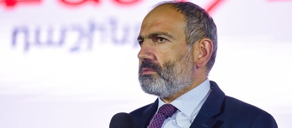 Никол Пашинян на предвыборном митинге Айка Марутяна (11 сентября 2018). Еревaн Никол Пашинян на предвыборном митинге Айка Марутяна (11 сентября 2018). Еревaн - Sputnik Армения