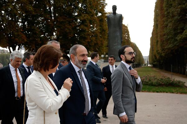 Այսօրը պատմության մեջ. ապրիլի 24. Թալեաթի հրամանից մինչև Երևանի 1965 թվականի ցույցեր Այսօրը պատմության մեջ. ապրիլի 24. Թալեաթի հրամանից մինչև Երևանի 1965 թվականի ցույցեր - Sputnik Արմենիա