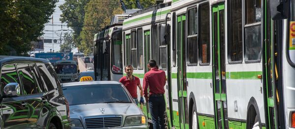 Троллейбус Троллейбус - Sputnik Армения