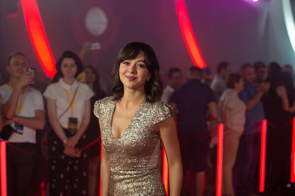 Российская телеведущая и певица Марина Кравец - Sputnik Армения