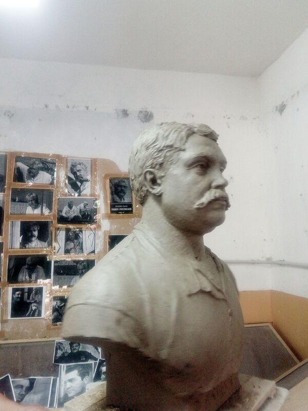 Я мзду не беру: как армяне Ростова отблагодарят главного таможенника Павла Луспекаева - Sputnik Армения