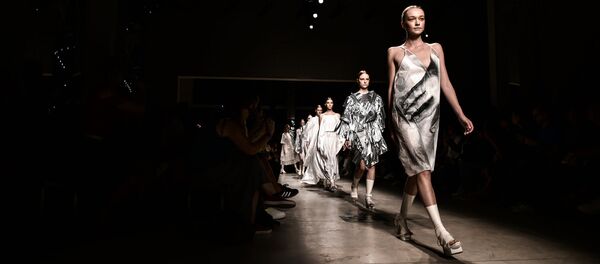 Представление коллекции модного дома Alberto Zambelli в рамках показов женской моды весна/лето 2019 года (19 сентября 2018). Милан - Sputnik Армения
