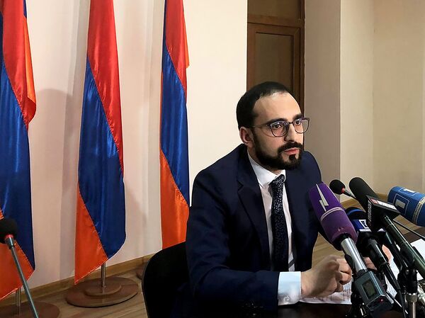 Рабочий визит вице-премьера Тиграна Авиняна в Ширакскую область (19 сентября 2018). Гюмри Рабочий визит вице-премьера Тиграна Авиняна в Ширакскую область (19 сентября 2018). Гюмри - Sputnik Армения